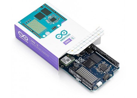 Arduino UNO Q (2GB)